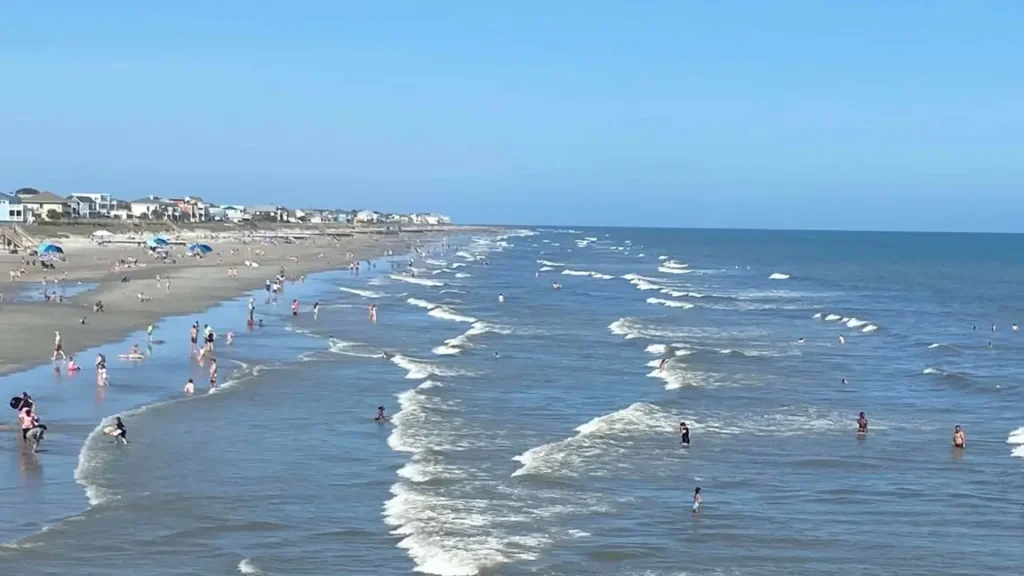 photo of folly beach of the charleston area beaches