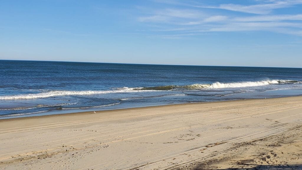 beautiful image of the beach at kill devil hills north carolina