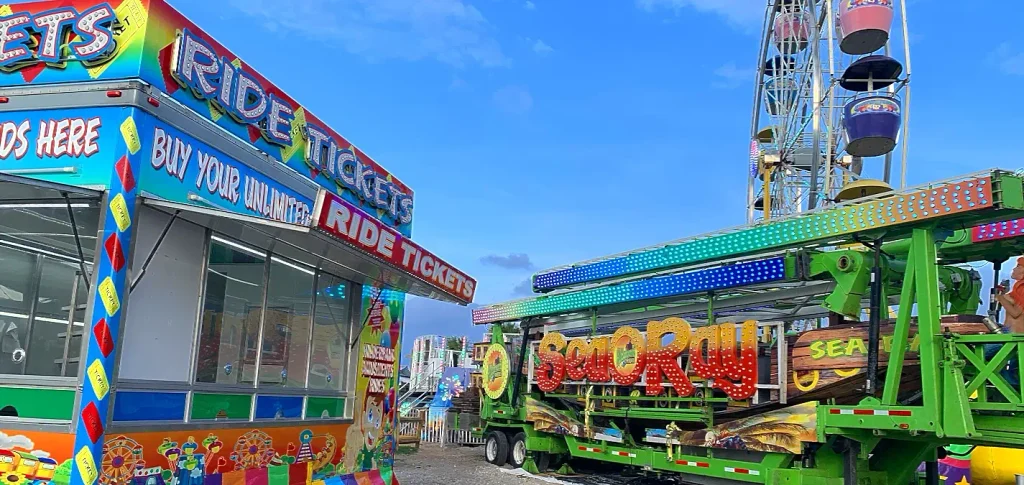 Ride ticket booth beside the SeaRay ride at the Carolina Beach boardwalk